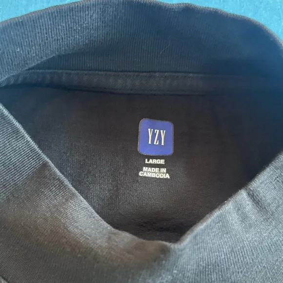 Yeezy Gap Dove 3/4 Black - Picture 5 of 7